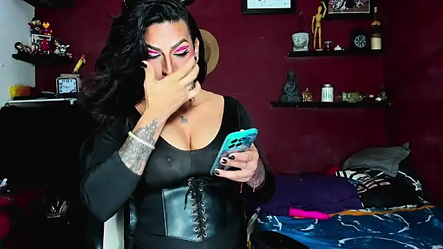 Snapshot of dariell_smokesexx chatting on November 25, 2025, 7:03 pm dariell smokesexx online show from November 25, 2025, 7:03 pm