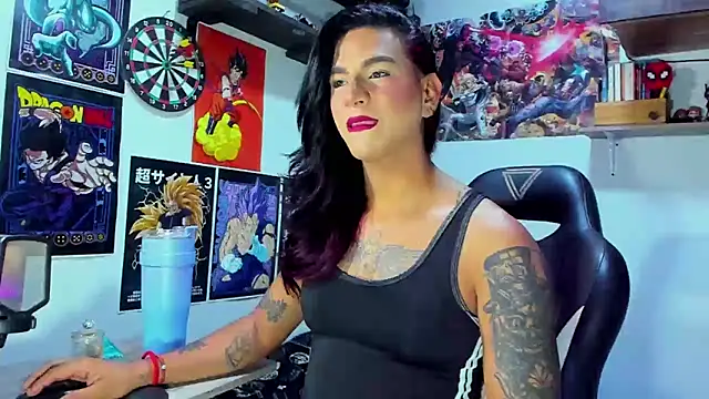 Snapshot of dariell_smokesexx chatting on July 3, 2026, 5:30 pm dariell smokesexx online show from July 3, 2026, 5:30 pm