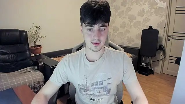 Knuckles17 online show from November 24, 2025, 1:11 pm