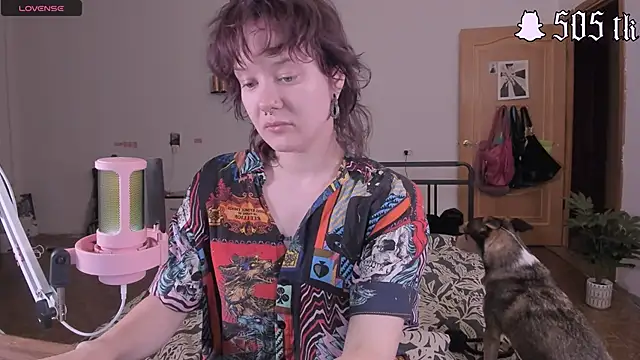 cyber whore  online show from September 12, 2025, 8:41 pm