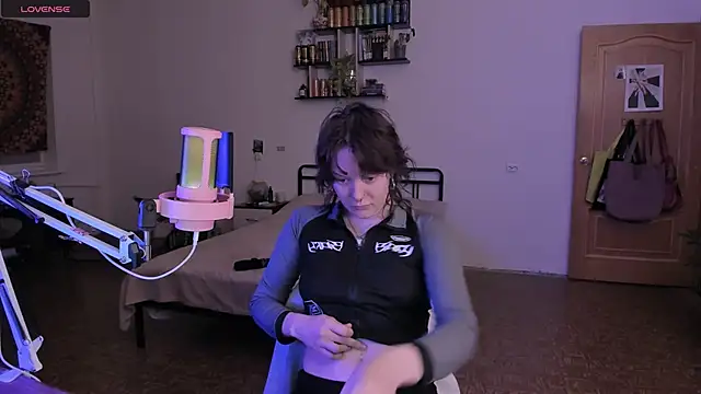 cyber whore  online show from October 10, 2025, 3:57 pm