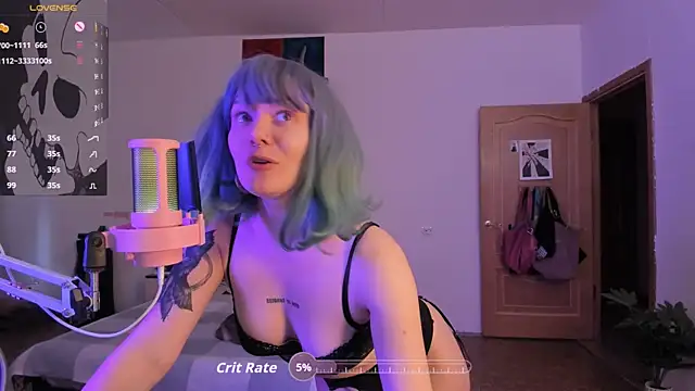 cyber whore  online show from September 17, 2025, 3:25 pm