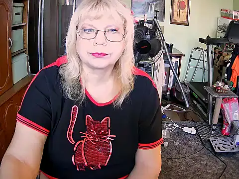 LOLA8888 online show from September 26, 2025, 11:17 am