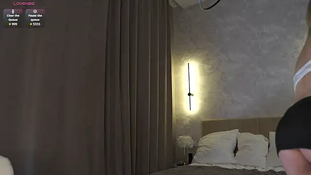 Snapshot of RaiArgand chatting on October 25, 2025, 3:12 pm RaiArgand online show from October 25, 2025, 3:12 pm