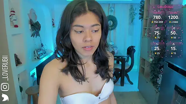 Snapshot of loverubii chatting on November 15, 2025, 5:44 am loverubii online show from November 15, 2025, 5:44 am