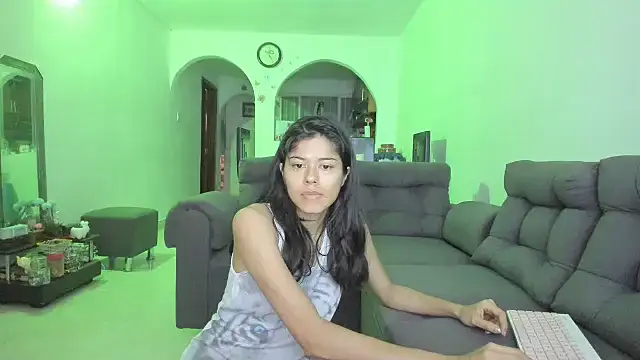 Snapshot of loverubii chatting on February 9, 2025, 9:28 pm loverubii online show from February 9, 2025, 9:28 pm