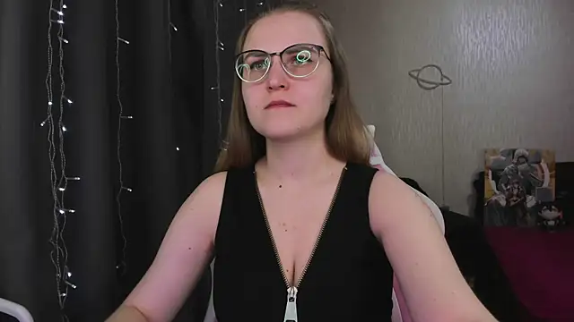 MissBrightShine online show from March 3, 2026, 2:46 pm