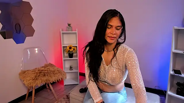 Snapshot of _aish_a_ chatting on October 30, 2025, 7:22 pm aish a online show from October 30, 2025, 7:22 pm