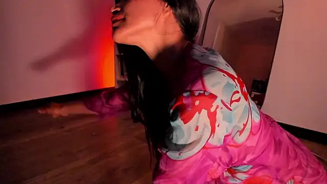 Snapshot of _aish_a_ chatting on March 9, 2025, 10:30 pm aish a online show from March 9, 2025, 10:30 pm