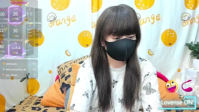 alonelove   online show from April 11, 2026, 7:45 am