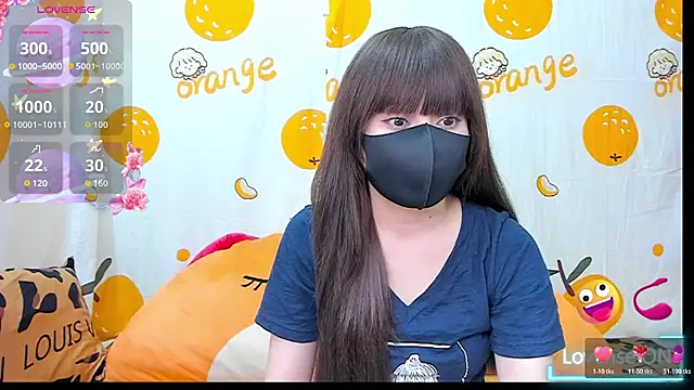 alonelove   online show from December 17, 2025, 2:38 am