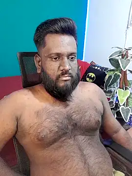 Rayansmith  online show from April 10, 2026, 10:06 pm