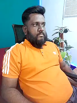 Rayansmith  online show from April 11, 2026, 8:56 pm