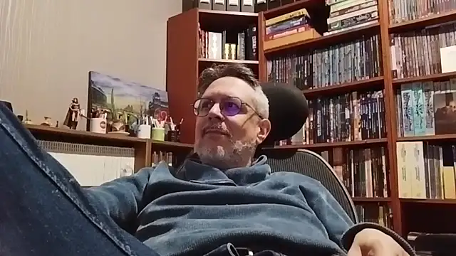 Mandra is a whore online show from November 21, 2025, 10:20 pm