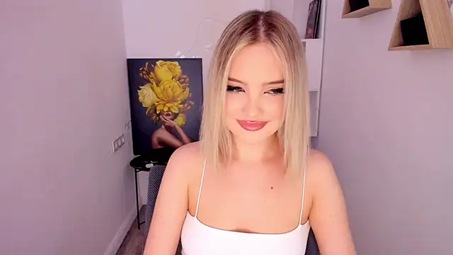 FloweryLove 1 online show from March 15, 2025, 2:45 pm