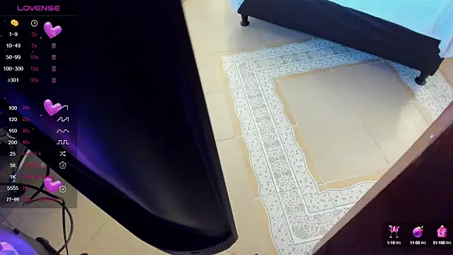 letiziia sky1 online show from February 18, 2025, 7:41 pm