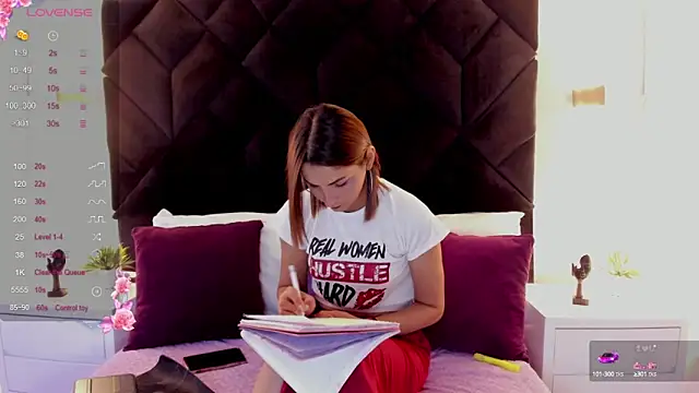 letiziia sky1 online show from September 22, 2025, 8:26 pm