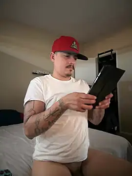 PeterGrandee online show from February 4, 2025, 8:49 pm