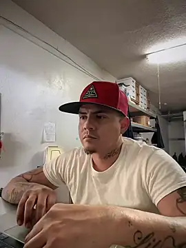 PeterGrandee online show from December 4, 2024, 9:07 pm