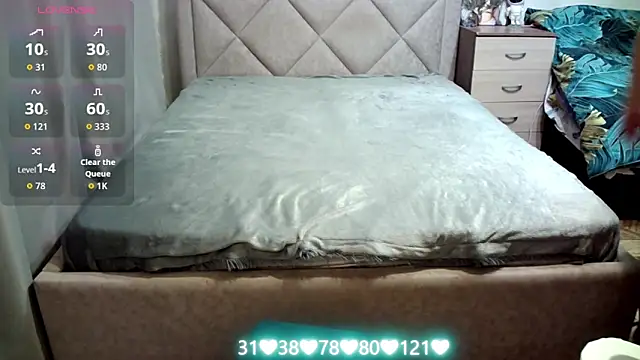 juliettkalen online show from October 12, 2025, 5:09 am