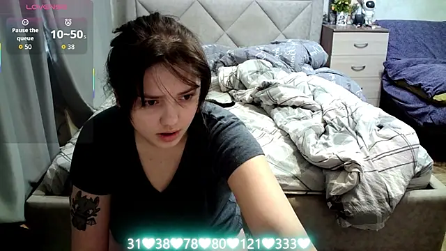 juliettkalen online show from January 14, 2026, 5:33 am