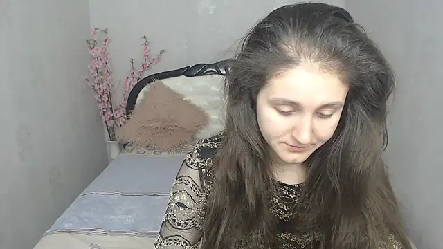 Snapshot of Holliy_Cooper chatting on March 5, 2025, 9:38 am Holliy Cooper online show from March 5, 2025, 9:38 am