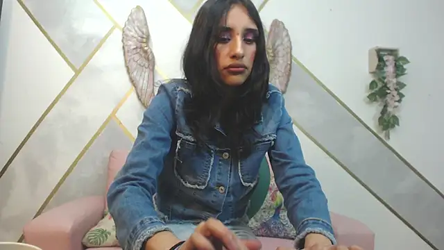 RoxanaCyrano  online show from January 9, 2025, 10:31 pm