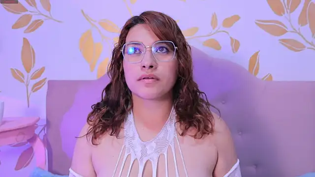 alix bay online show from September 29, 2025, 4:08 am