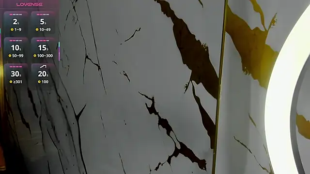 dianamilf online show from November 28, 2025, 3:17 am