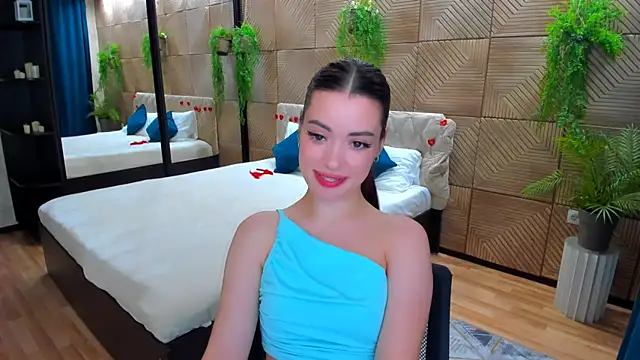 Snapshot of PutOnRepeat chatting on July 14, 2026, 10:32 am PutOnRepeat online show from July 14, 2026, 10:32 am