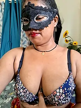 Snapshot of Something_61 chatting on June 1, 2026, 8:47 am Something 61 online show from June 1, 2026, 8:47 am