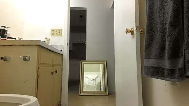 Snapshot of Peachestabby147 chatting on September 20, 2025, 3:33 am Peachestabby147 online show from September 20, 2025, 3:33 am