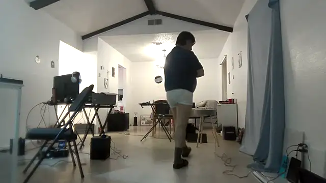 Snapshot of Peachestabby147 chatting on February 26, 2026, 5:40 am Peachestabby147 online show from February 26, 2026, 5:40 am