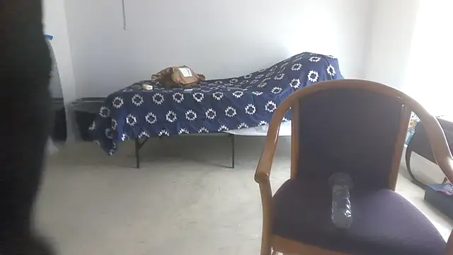 Snapshot of Peachestabby147 chatting on December 20, 2025, 8:01 pm Peachestabby147 online show from December 20, 2025, 8:01 pm