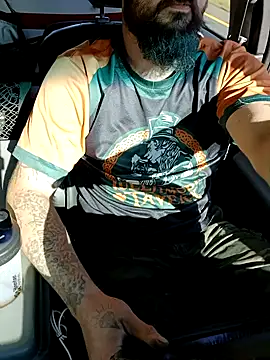 JObuddy661 online show from October 1, 2025, 7:18 pm