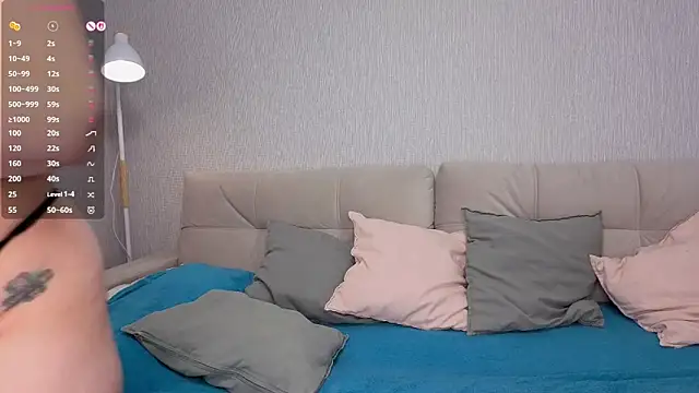 Erin  Lane online show from April 22, 2026, 7:04 am