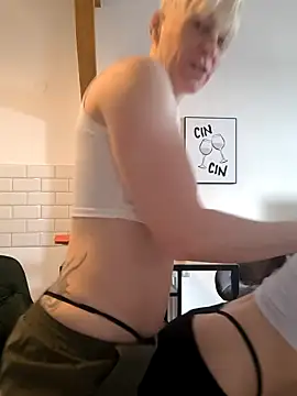 DarleenHot online show from March 15, 2025, 1:40 pm