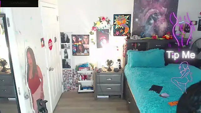 temptressbeauty24 online show from October 23, 2025, 1:59 am