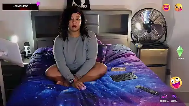 temptressbeauty24 online show from March 10, 2025, 8:28 am