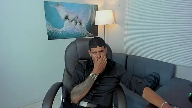 Snapshot of vincen_jose chatting on November 26, 2025, 7:41 am vincen jose online show from November 26, 2025, 7:41 am