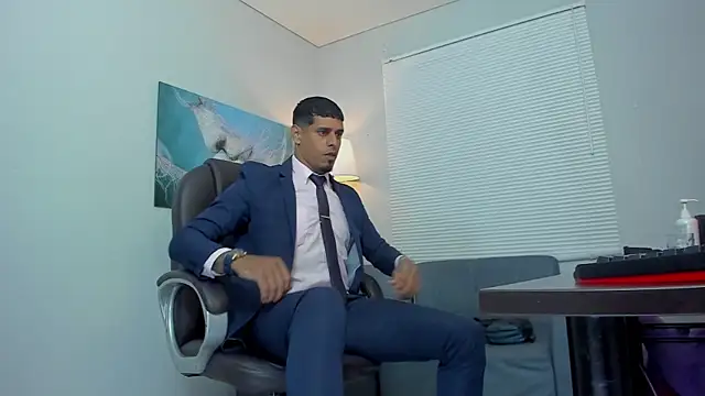 Snapshot of vincen_jose chatting on November 28, 2025, 2:56 am vincen jose online show from November 28, 2025, 2:56 am