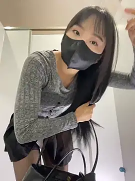 Asia-Lynn online show from March 12, 2025, 10:48 am