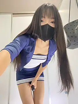 Asia-Lynn online show from October 16, 2025, 10:56 am