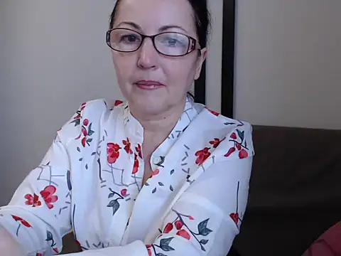 Alma44 online show from December 16, 2025, 6:17 am