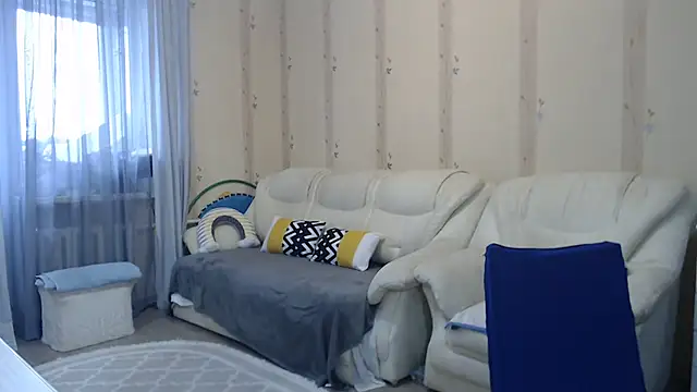 Alma44 online show from November 12, 2025, 9:57 am