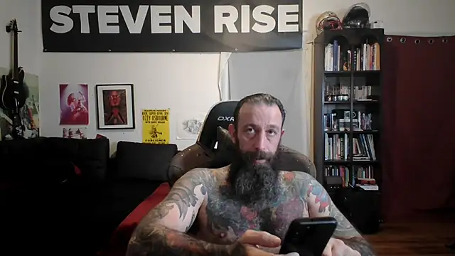 StevenRiseNYC online show from June 3, 2026, 12:33 am