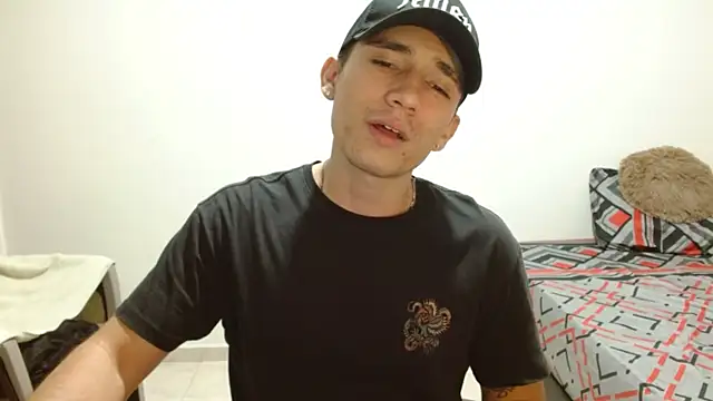 ChicoMaloFfF online show from April 29, 2026, 12:37 am