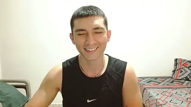 ChicoMaloFfF online show from April 24, 2026, 1:07 am