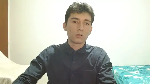 Snapshot of ChicoMaloFfF chatting on July 24, 2026, 1:01 am ChicoMaloFfF online show from July 24, 2026, 1:01 am
