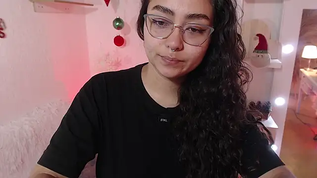  Kim  M online show from December 20, 2025, 1:03 pm